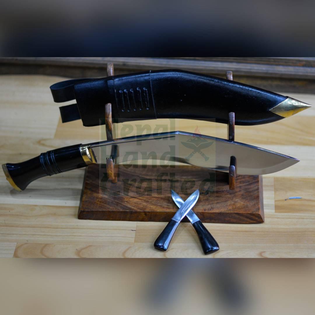 10” Service no. 1 Khukuri 10" Service no.1 Khukuri